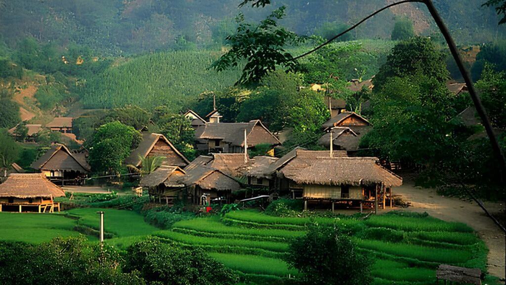 Dạo một vòng Bản Lác, mang về cả bầu trời bình yên