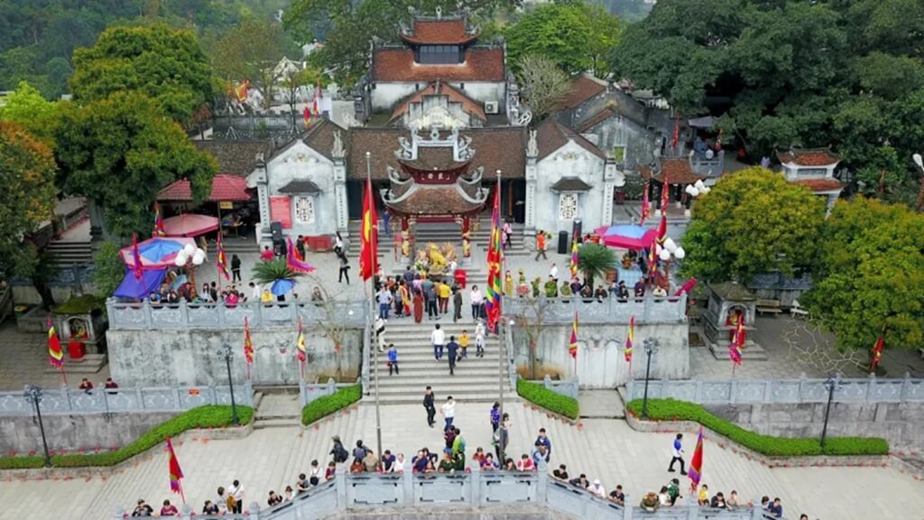 Quần thể di tích mang đậm giá trị lịch sử và văn hóa của Quan Lạn