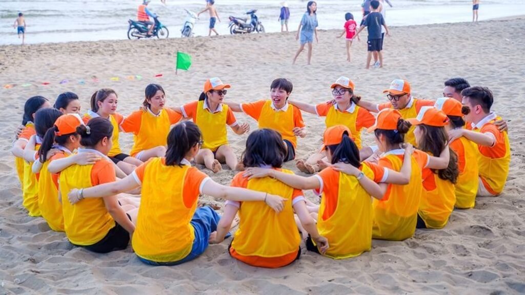 Teambuilding cực vui tại Đảo Quan Lạn