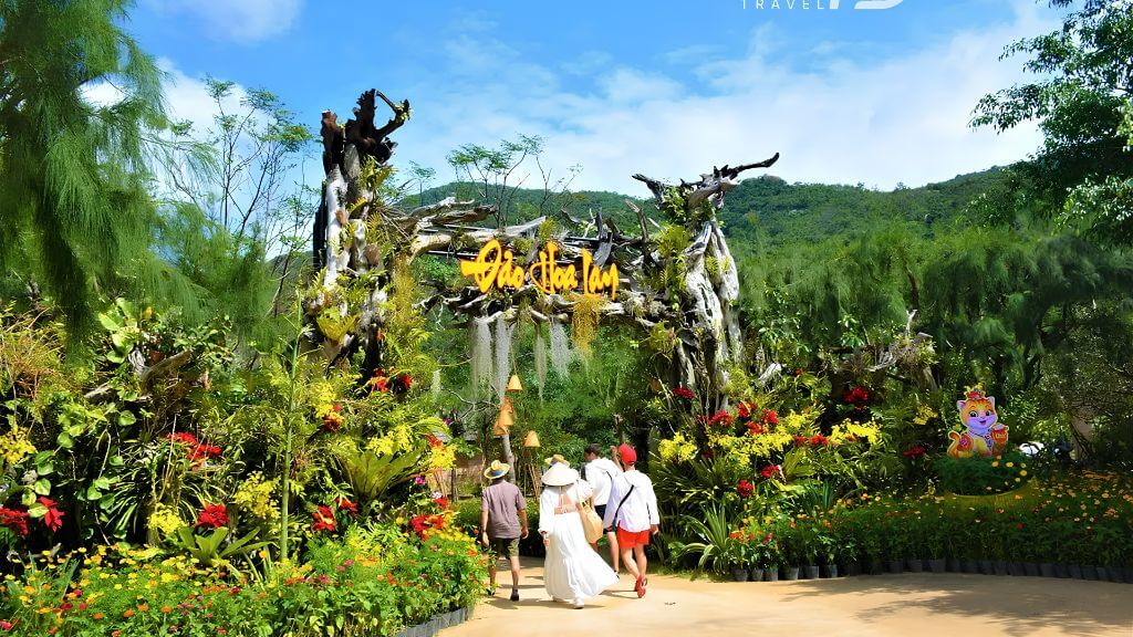 Đảo Hoa Lan – khu vườn nhiệt đới giữa lòng biển xanh