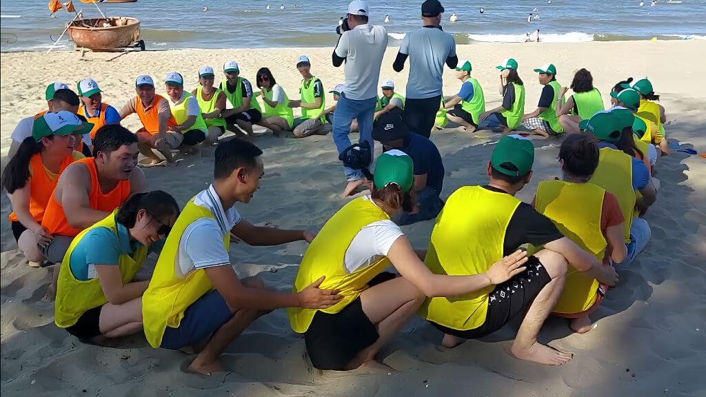 Chương trình team building tại bãi biển