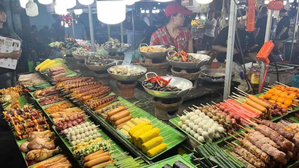 Lạc và thiên đường chợ đêm Đà Lạt