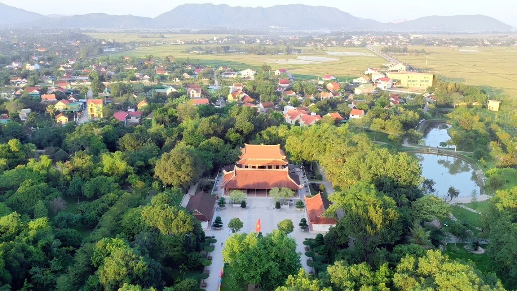 Toàn cảnh khu di tích Kim Liên Nghệ An