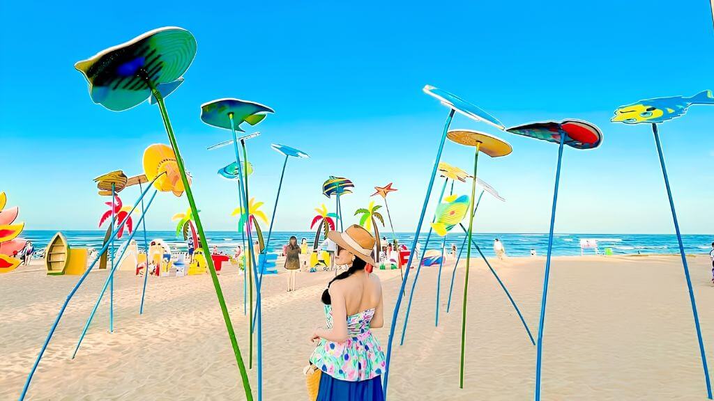 Biển Nhật Lệ - Một trong những bãi biển 