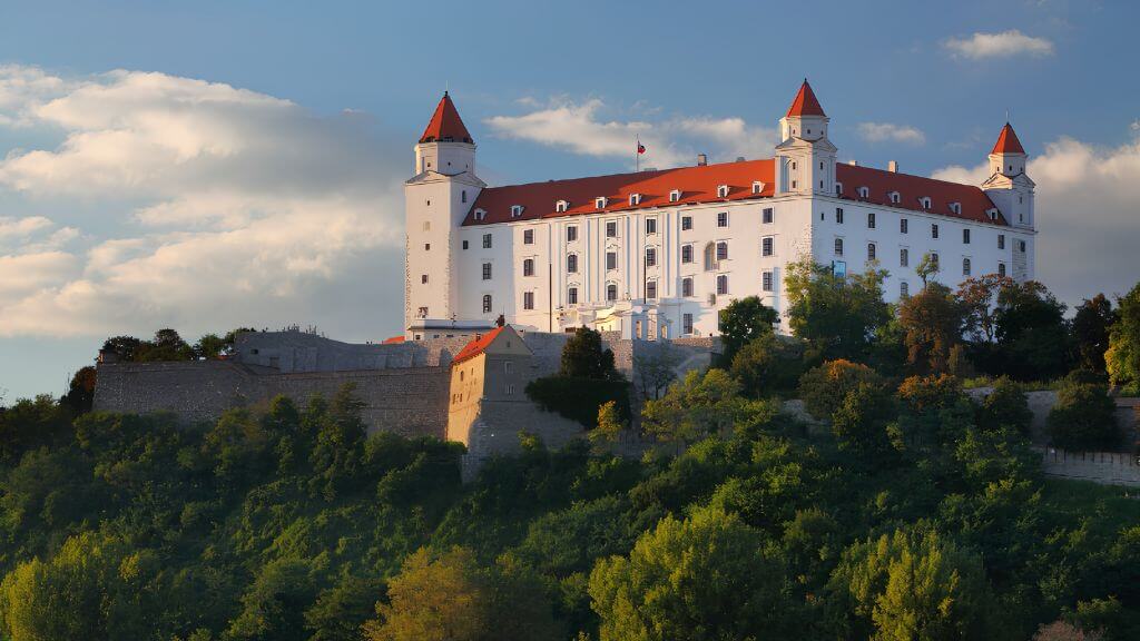 Lâu đài Bratislava