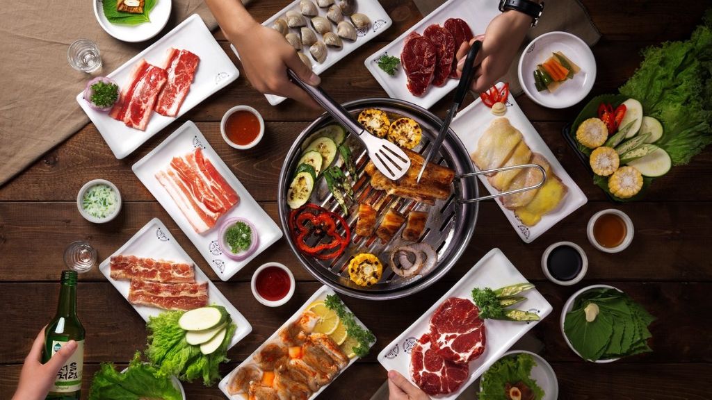 Buffet thịt nướng tại nhà hàng Hàn Quốc