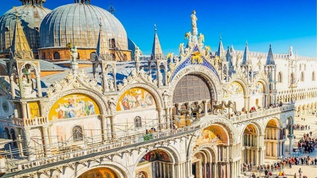 Choáng ngợp trước vẻ đẹp uy nga, lộng lẫy của Cung Điện Doge’s Palace