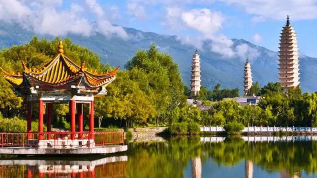 Tam Tháp công trình kiến trúc phật giáo đặc sắc với nhiều dấu ấn cổ