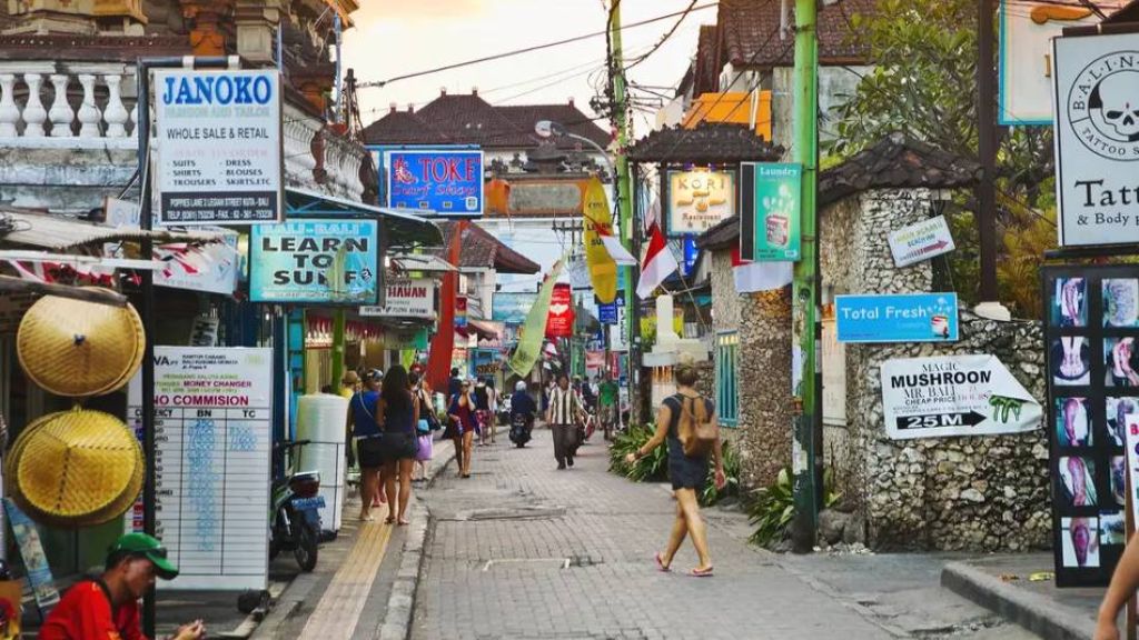 Khám phá phố cổ Bali