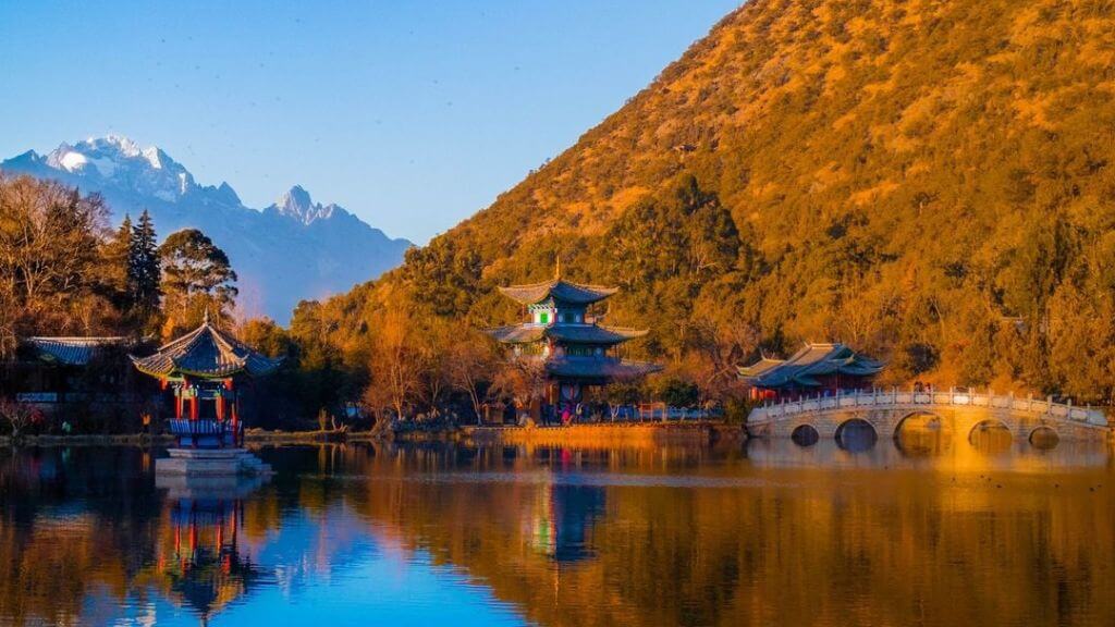 Hình ảnh Công viên Hắc Long Đàm mùa thu