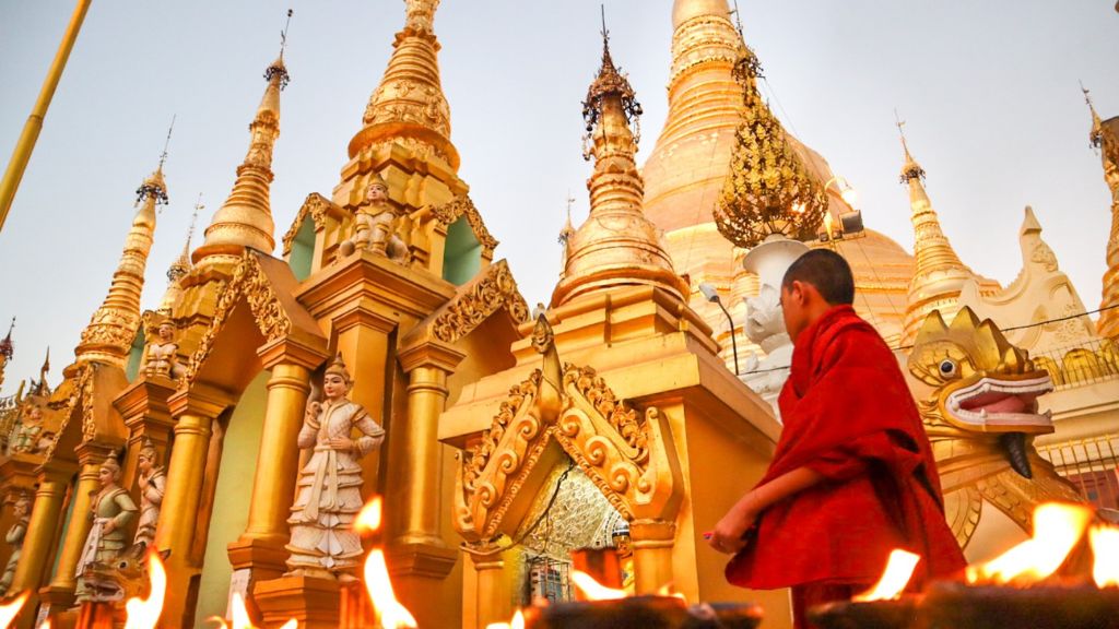 Du lịch Myanmar 4 ngày 3 đêm khám phá chùa Shwedagon