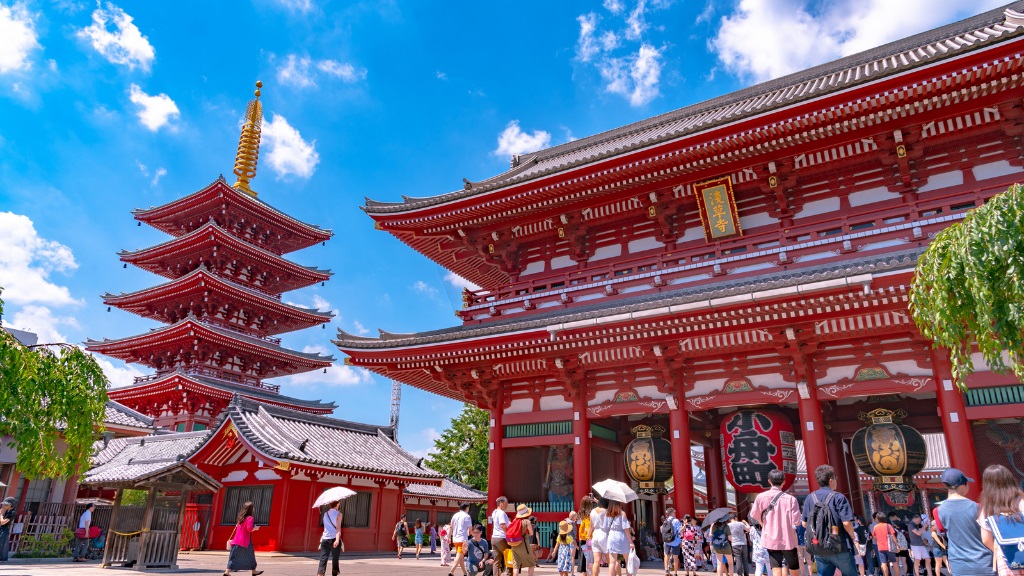 Chùa Asakusa điểm du lịch nổi tiếng Nhật Bản