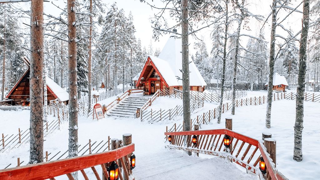Tham quan quê hương của ông già Noel - Lapland