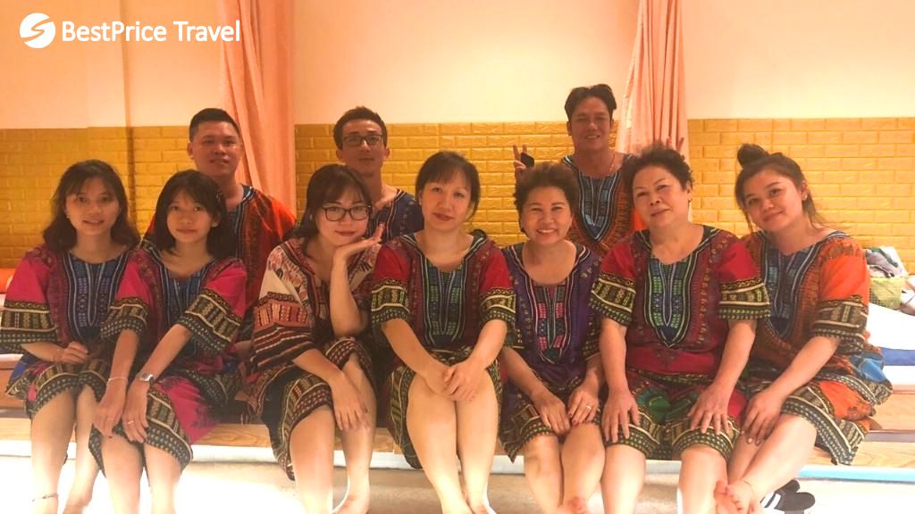 Đoàn trải nghiệm Massage Thái cổ truyền