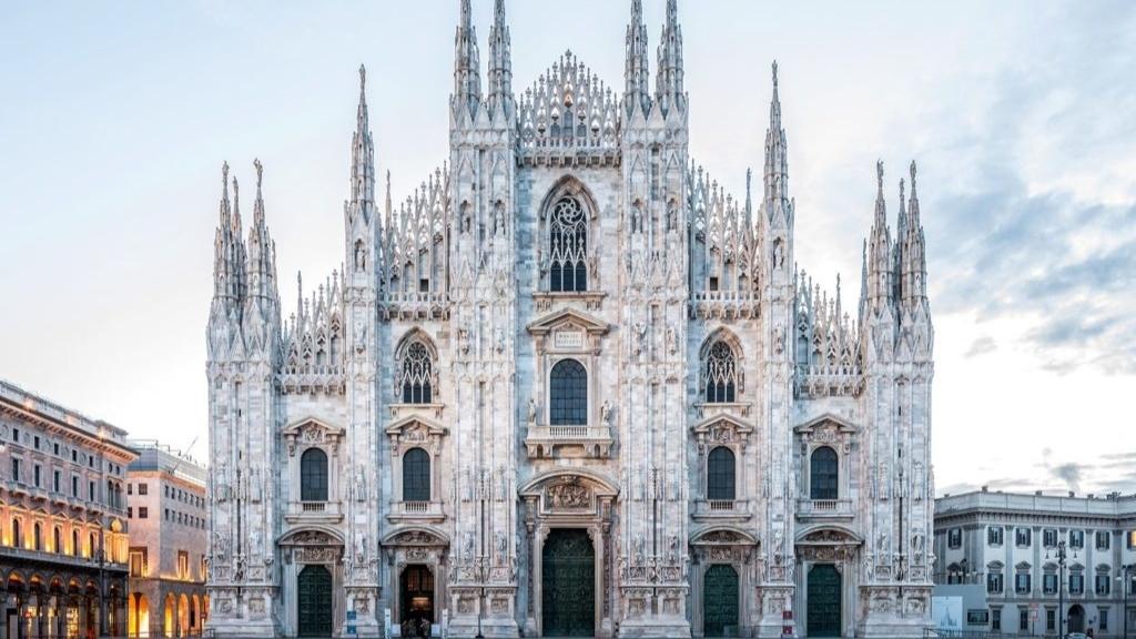 Nhà thờ lớn Gothic (Duomo)