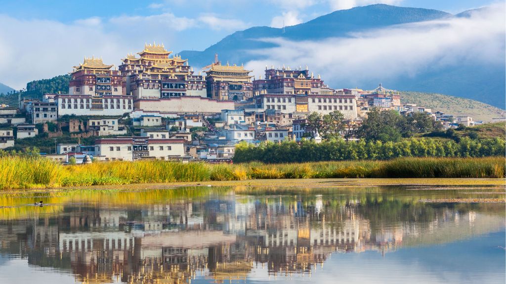 Tu viện Songzanlin   Tu viện Phật giáo Tây Tạng nổi tiếng ở Shangrila