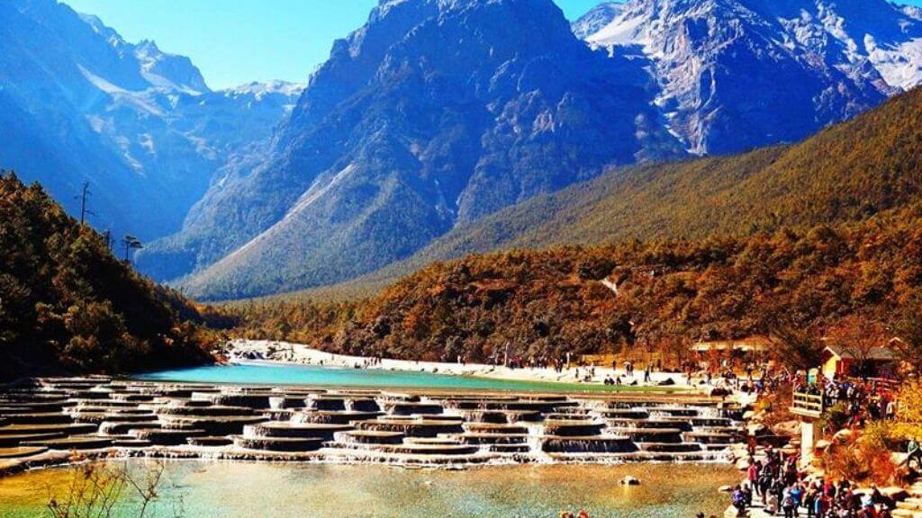 Núi Tuyết Ngọc Long