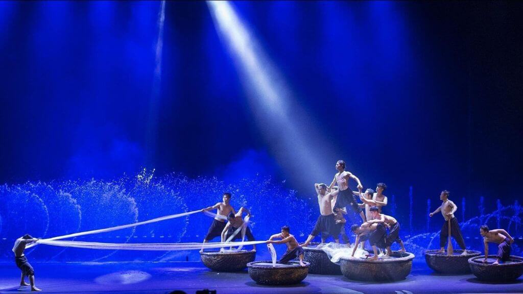 Bức tranh về cuộc sống người dân chài tại Fishermen