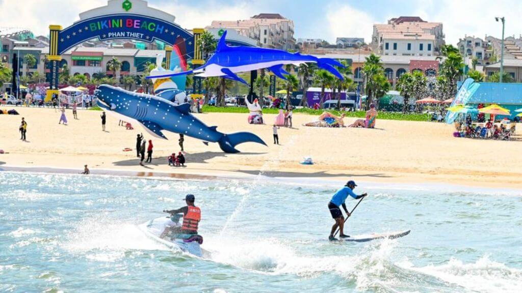 Vô vàn những hoạt động trải nghiệm tại Bikini Beach