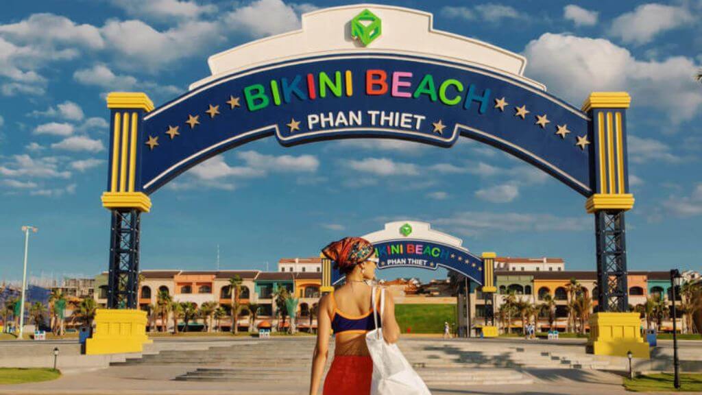 Bikini Beach   điểm đến được nhiều bạn trẻ yêu thích tại Phan Thiết