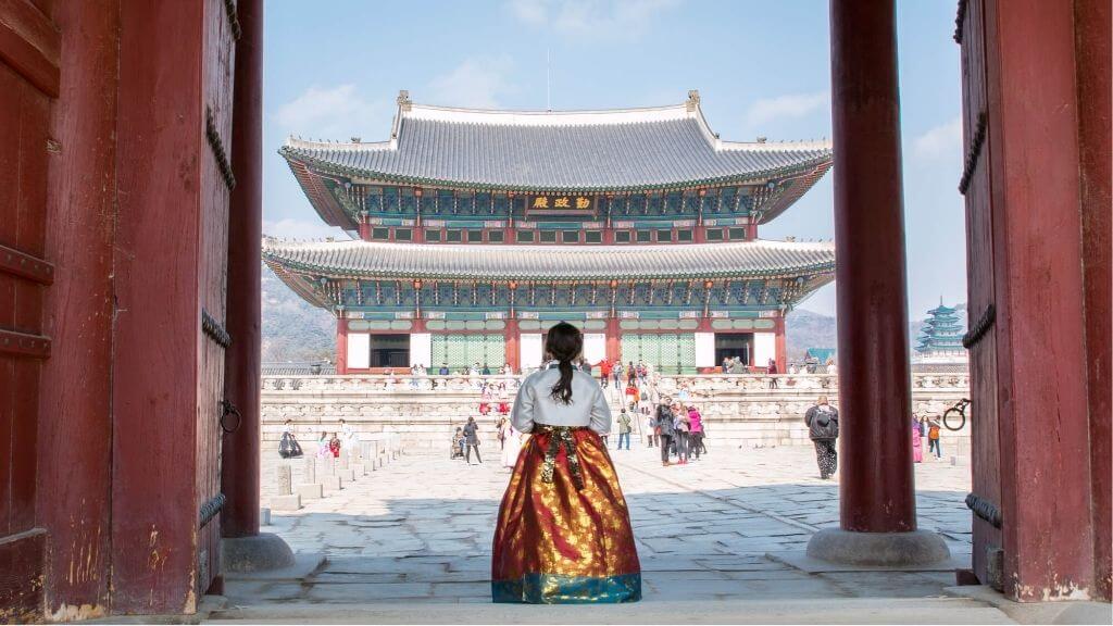 Cung điện Gyeongbokgung - Nét đẹp cổ kính qua bao thế kỷ