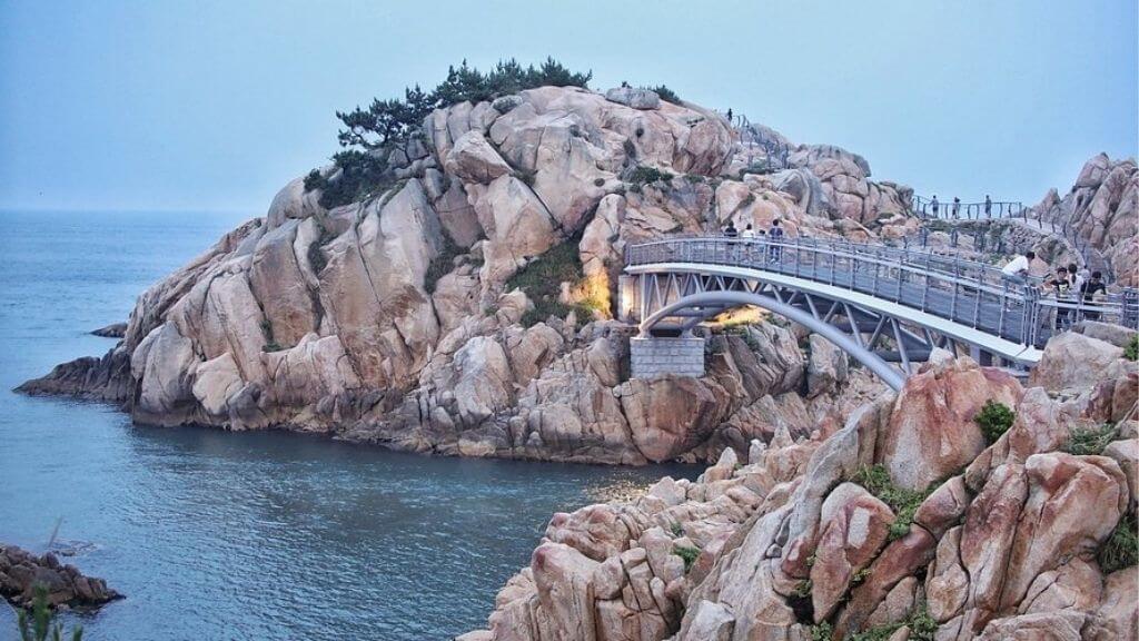 Công viên Daewangam độc đáo với những tảng đá