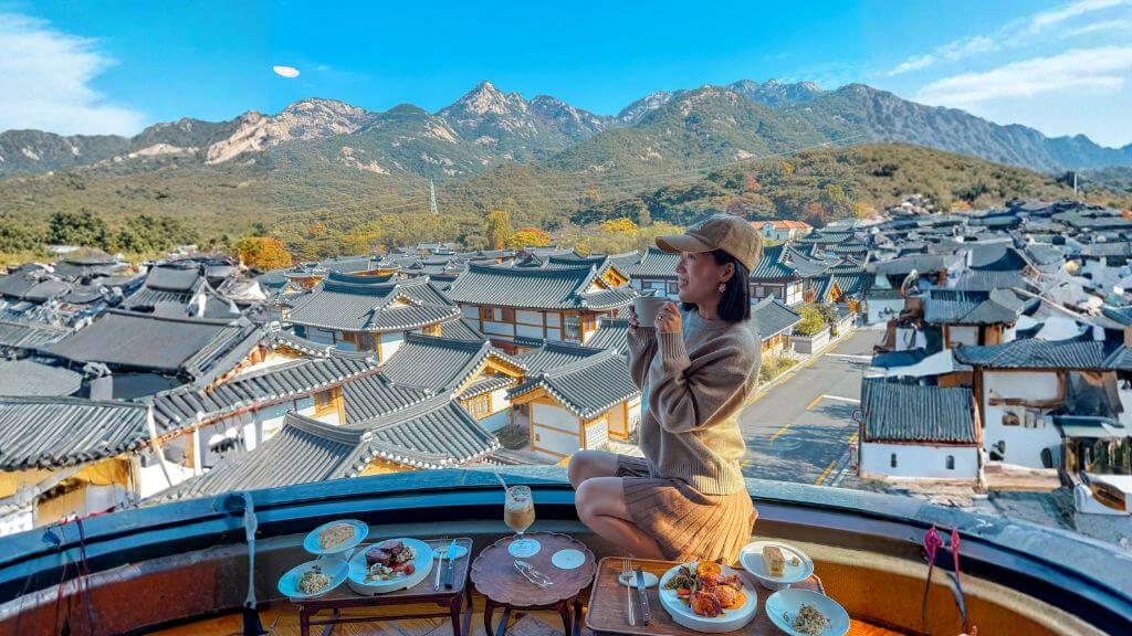 Thưởng thức cà phê và tận hưởng không gian nghệ thuật tại 1in1jan