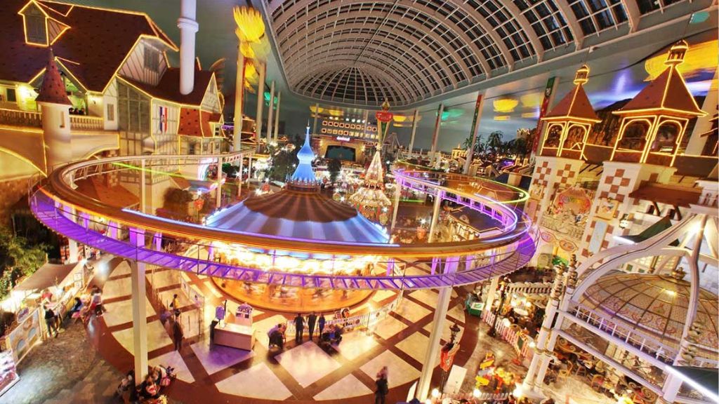 Cận cảnh khu bên trong nhà của Lotte World