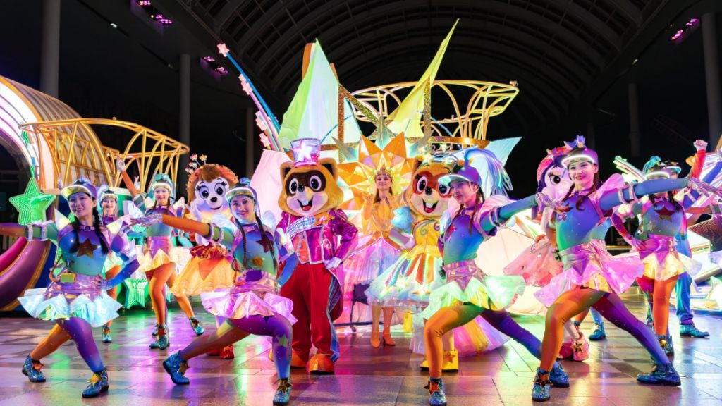 Show diễn hoạt náo tại Lotte World