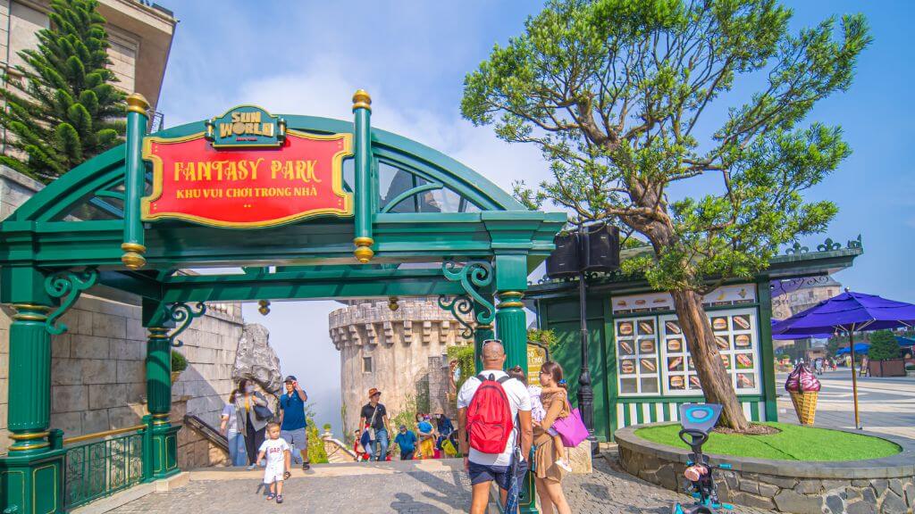 Vui chơi tại Fantasy Park