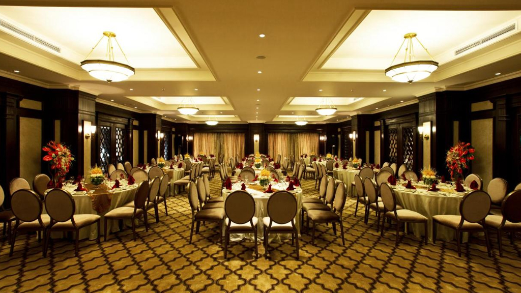 Không gian rộng lớn thích hợp tổ chức gala dinner