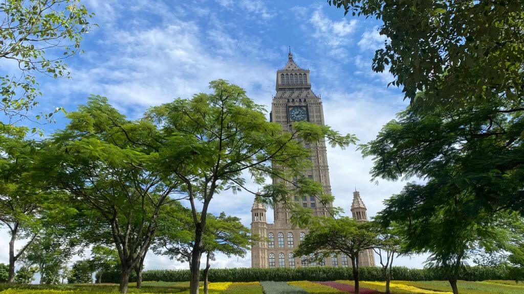 Công viên sinh thái Phượng Hoàng được ví như “Tiểu châu Âu thu nhỏ”