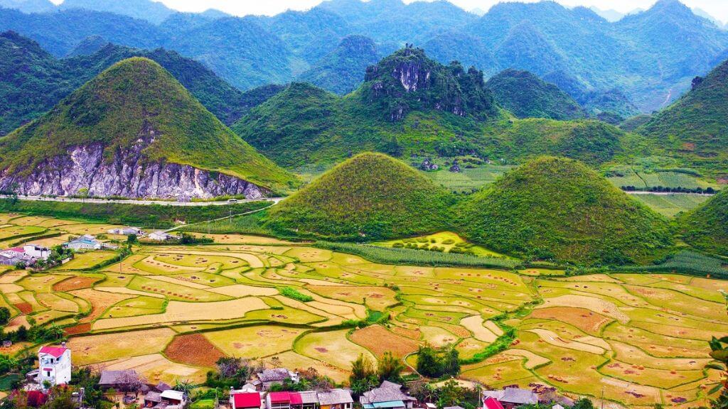 Núi đôi Cô Tiên Hà Giang