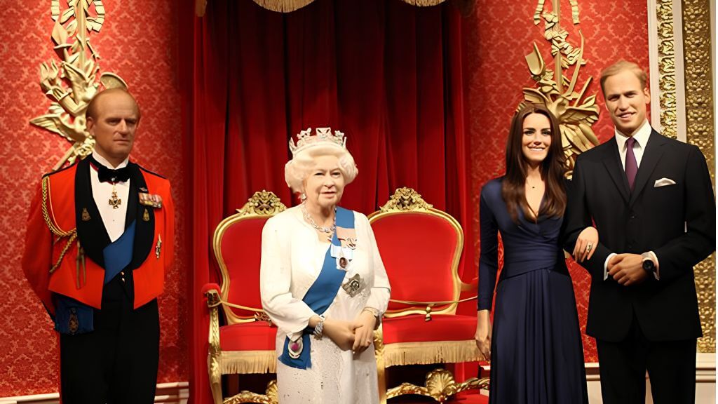 Bảo tàng tượng sáp Madame Tussauds – nơi trưng bày tượng sáp của nhiều nhân vật nổi tiếng