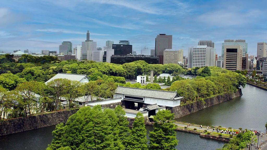 Ghé thăm Hoàng Cung Tokyo