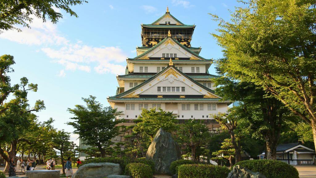 Kiến trúc nổi bật của Lâu đài Osaka