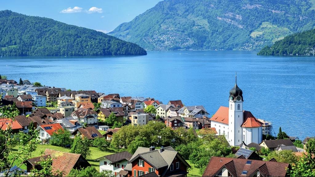 Hồ Lucerne - viên ngọc xanh Thụy Sĩ