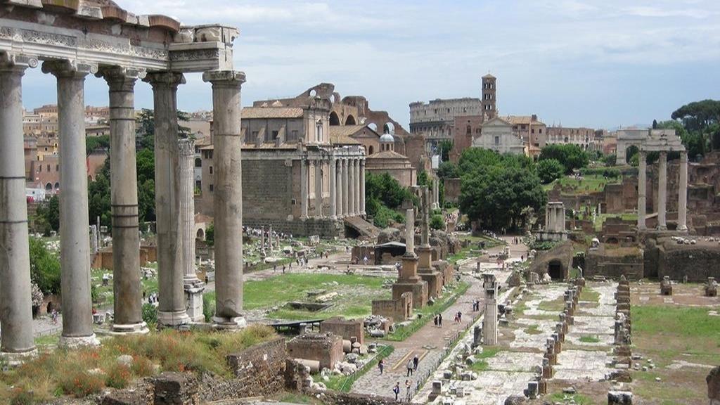 Quảng trường La Mã Roman Forum