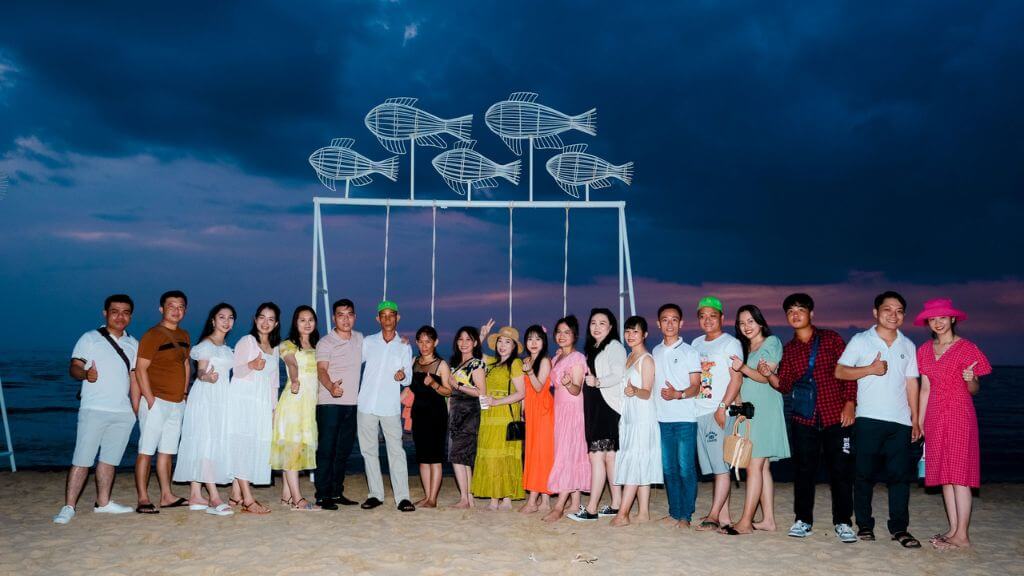 Đoàn check in tại đảo ngọc Phú Quốc