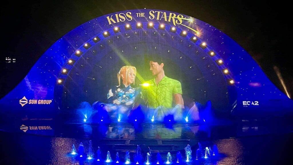 Show Kiss The Stars (Chi phí tự túc)