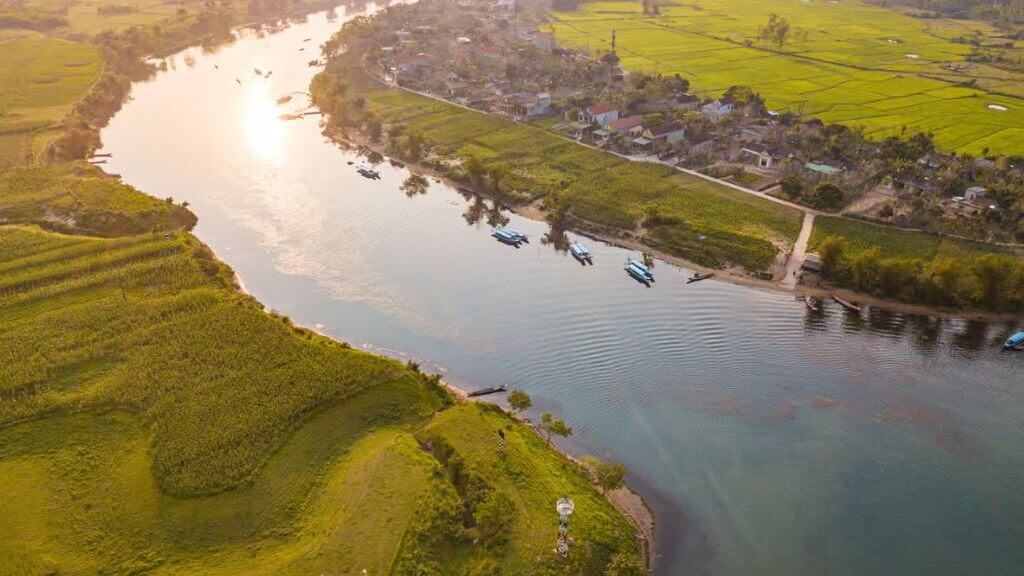 Sông Son nhìn từ trên cao