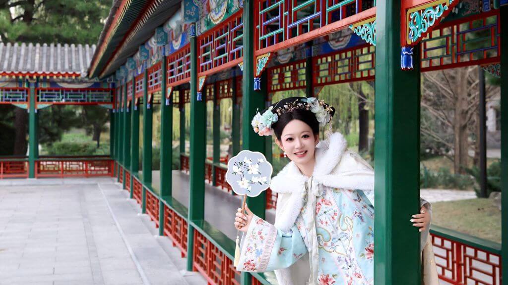 Đại Quan Viên Lưu Tam Tỷ tái hiện văn hóa và truyền thuyết dân tộc Choang.
