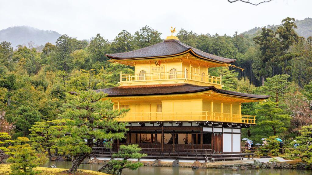 Tham quan Chùa Vàng (Kinkakuji)