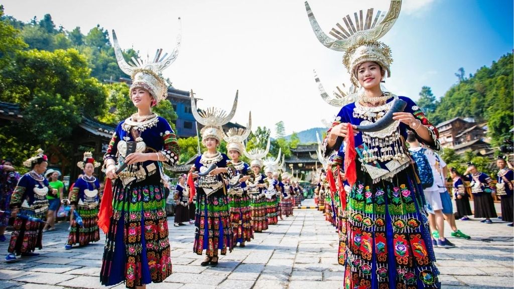 Tìm hiểu văn hóa tại Thiên Hộ Miêu Trại