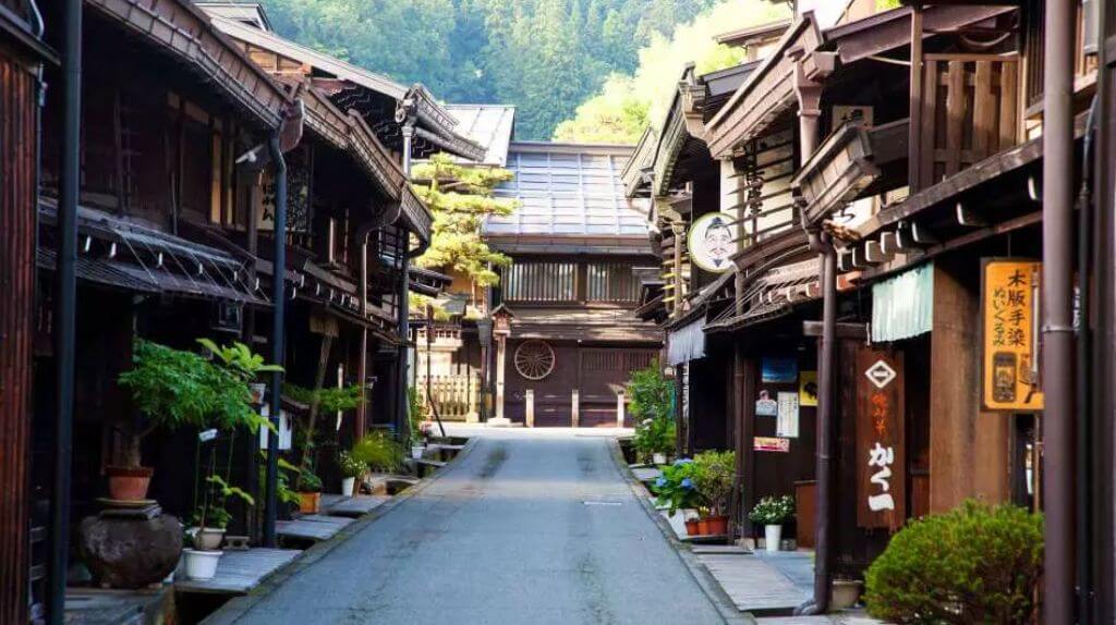 Takayama