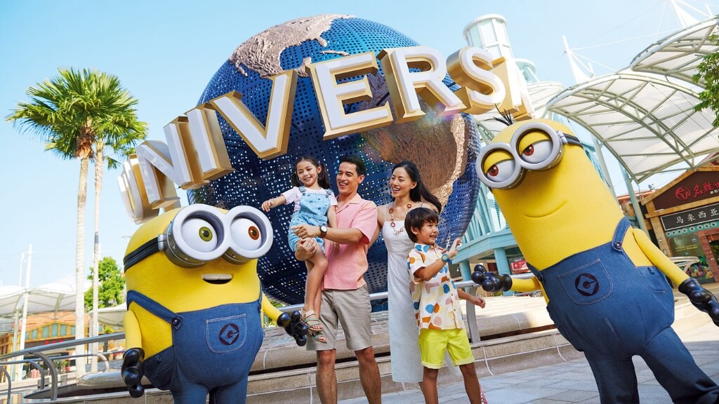 Check in biểu tượng của công viên chủ đề Universal Studios Singapore