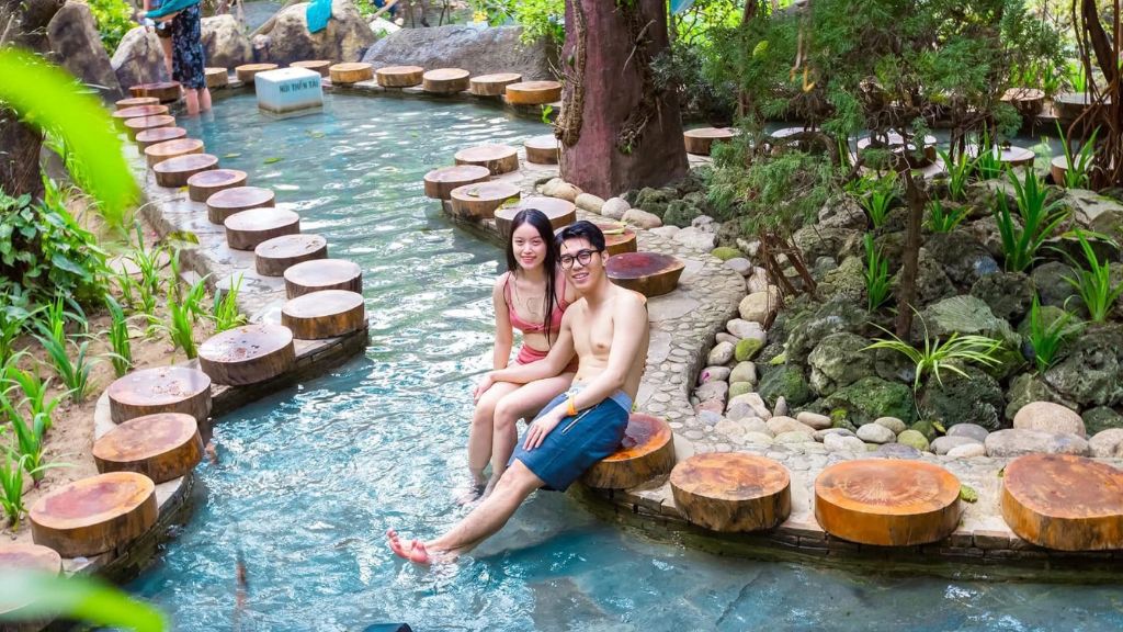 Trải nghiệm ngâm chân tại Công viên