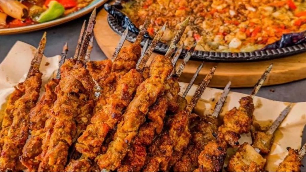 Ẩm thực Tân Cương đa dạng