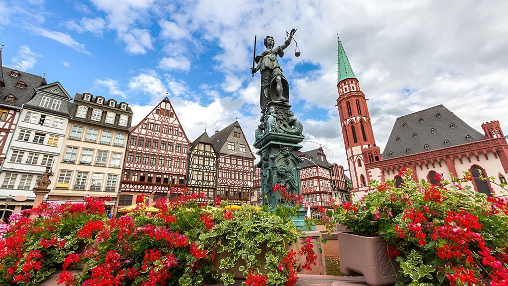 Quảng trường Romerberg Đức - Trái tim cổ kính giữa lòng Frankfurt