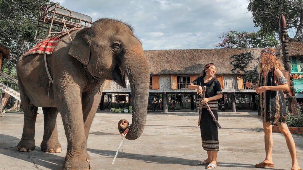 Tour Tây Nguyên 2N1Đ  Khám phá thủ phủ cà phê